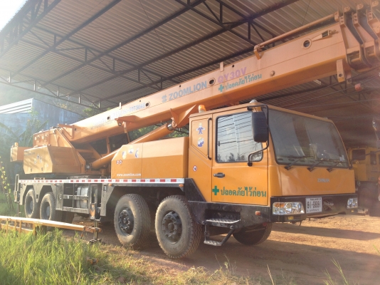 ขายรถเครน Zoomlion ขนาด 30 ตัน บูมยาว 34 เมตร ยังไม่รวมจิบ