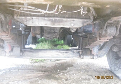 ขาย F17 สิบล้อเพลาเดียวพื้นเรียบยาว 6 m เครื่อง EH700 168 แรง โทร 088-4501277