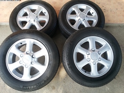 ขายล้อแม็กISUZU GOLD series 16 นิ้วพร้อมยาง215/65/16 4 ล้อ