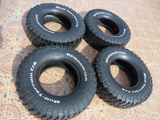 BF mud KM2 285/75R16 ดอกเต็ม สภาพเหมือนใหม่ 1 ชุด