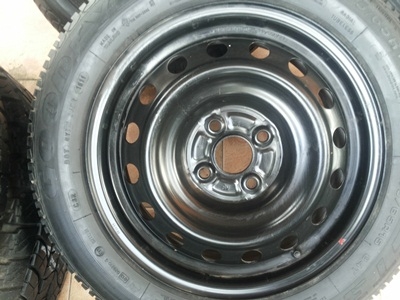 ขายล้อกะทะ TOYOTA ขอบ15 4รู100 พร้อมยางและฝาครอบ 4 ล้อ
