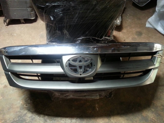 กระจังหน้าฟอร์จูนเนอร์ของแท้