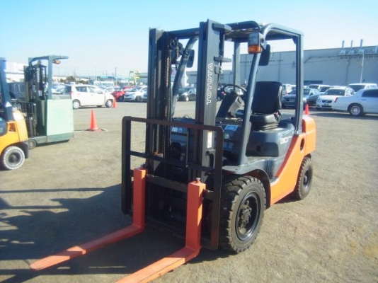 ขายฟอร์คลิฟต์ TOYOTA 8FD30 ( SPECS JAPAN ) ดีเซล , เสาสูง 3 M, เครื่อง 3Z , เกียร์ MT ใช้งานแค่ 500 กว่า ช.ม ( รับประกันเครื่องยนต์และระบบ 6 เดือน ) ขายฟอร์คลิฟต์ TOYOTA 8FD30 ( SPECS JAPAN ) ดีเซล , เสาสูง 3 M, เครื่อง 3Z , เกียร์ MT ใช้งานแค่ 500 กว่า ช.ม ( รับประกันเครื่องยนต์และระบบ 6 เดือน )