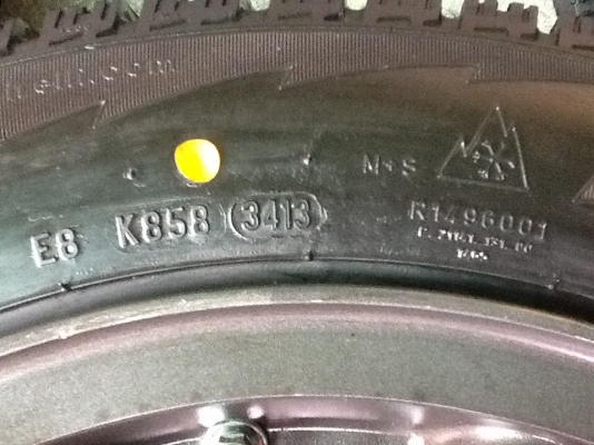 ล้อกล้วยแท้ขอบ14x100-พร้อมยางใหม่ๆ