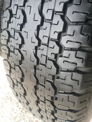ขายยาง245/70/16 ปี 11/2เส้นปี12/2เส้น BRIDGESTONE DUELER H/T 689 1 ชุด