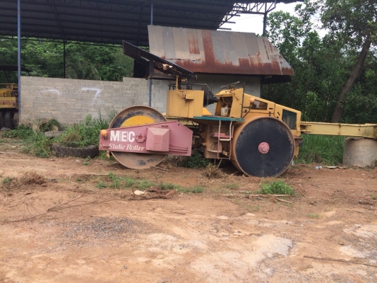 รถบด3ล้อเหล็ก พร้อมใช้..มีเล่มทะเบียน