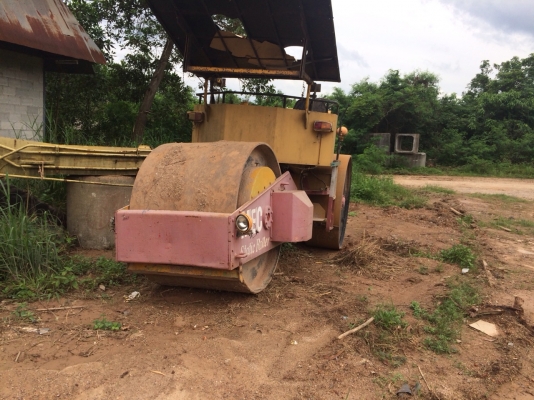 รถบด3ล้อเหล็ก พร้อมใช้..มีเล่มทะเบียน