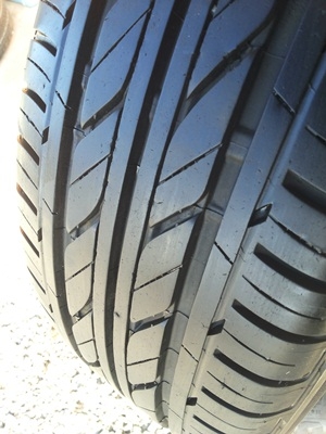 ขายยาง185/55/16 ปี 12 BRIDGESTONE ECOPIA AP100A 1 ชุด ขายยาง185/55/16 ปี 12 BRIDGESTONE ECOPIA AP100A 1 ชุด