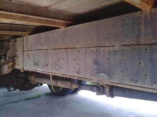 หกล้อ อีซูซุ ร็อคกี้ FRR12Lเครือง175แรง กะบะมีเนียมยาว7.20เมตร ทะเบียนพร้อมโอน ราคาเบาๆครับ