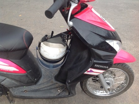 CLICK Play สตาร์ทมือเท้าปกติ ภาษีครบ ยางหน้าหลังใหม่ครับ แบตใหม่ รถสมบูรณ์จริง