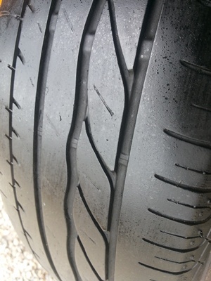 ขายยาง195/65/15 ปี13/2เส้นปี11/2เส้น BRIDGESTONE TURANZA ER300 1ชุด