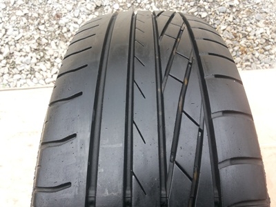 ขายยาง195/65/15 ปี 12/2เส้นปี11/2เส้น GOODYEAR Excellence 1 ชุด