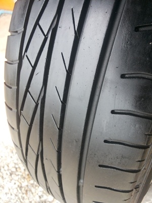 ขายยาง195/65/15 ปี 12/2เส้นปี11/2เส้น GOODYEAR Excellence 1 ชุด