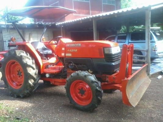 ขายรถไถคูโบต้า L4508 ใช้งานได้ทันที อุปกรณ์ครบ 3 อย่าง ดันหน้า โรตารี่ ผาน6 เอกสารพร้อมโอน