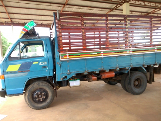 isuzu 115 ปี 35 รถห้างแท้ ยางดี คัสซีสวย isuzu 115 ปี 35 รถห้างแท้ ยางดี คัสซีสวย