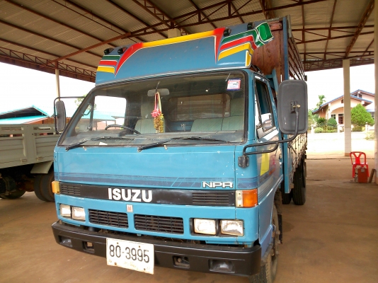 isuzu 115 ปี 35 รถห้างแท้ ยางดี คัสซีสวย isuzu 115 ปี 35 รถห้างแท้ ยางดี คัสซีสวย