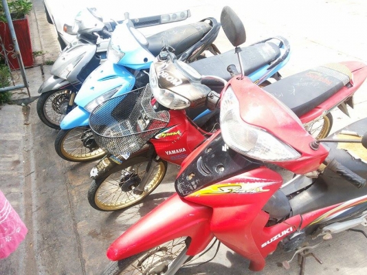 ขายคันล่ะ 6000 ตามสภาพ เอกสารพร้อมชุดโอนครบ รถอยู่บางใหญ่่ นนทบุรี โทร 0843545593