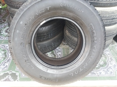 ขายยาง265/70/15 ปี CONTINENTAL CROSS   4 เส้น