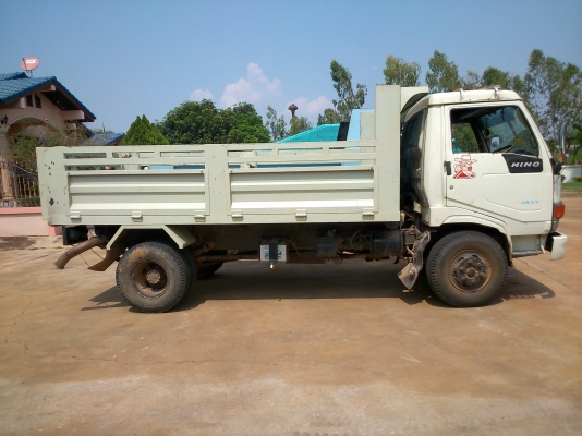 HINO ดั๊ม FC  120 แรง  สวยๆๆ สภาพดี ใช้งานได้เลย