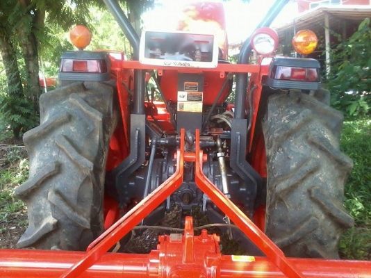 ขายคูโบต้า L4508 เอกสารพร้อมโอน อุปกรณ์มี ดันหน้า โรตารี่ เอกสารพร้อมโอน