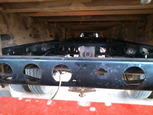 Isuzu 120แรง สวยๆ สภาพพร้อมใช้งาน คอกไม้ไหม่ Isuzu 120แรง สวยๆ สภาพพร้อมใช้งาน คอกไม้ไหม่