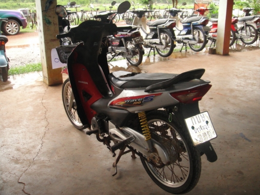 ขาย เวฟ 100 Ubox สีแดง- ดำ มีทะบียน ขาย เวฟ 100 Ubox สีแดง- ดำ มีทะบียน