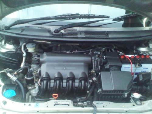 JAZZ 1.5 E ปี05 เครื่องดีไม่มีเยิ้ม ราคาจบได้จบ