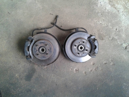 ชุดดิสก์เบรคหน้ายกคอม้า  แลนเซอร์CK4