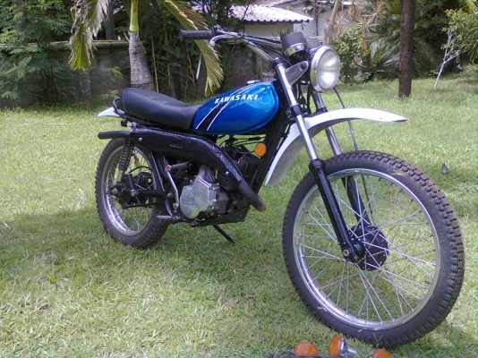 ขายkawasaki ke125สวยๆสีใหม่อะไหล่แท้ทั้งคันทะเบียนโอน38,000