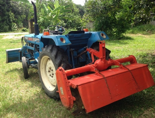 รถไถคูโบต้า รุ่น ZL2202, 22 แรงม้า 1เพลา สภาพดี พร้อมใช้งาน มีดันหน้า โรตารี่ เครื่องดี ยางดี เกียร์ดี ราคาคุยกันได้ครับ