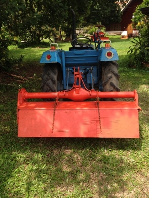 รถไถคูโบต้า รุ่น ZL2202, 22 แรงม้า 1เพลา สภาพดี พร้อมใช้งาน มีดันหน้า โรตารี่ เครื่องดี ยางดี เกียร์ดี ราคาคุยกันได้ครับ