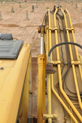 รถแบคโฮมือสอง Komatsu PC200-7 สภาพรถเยี่ยม 090-268-2646