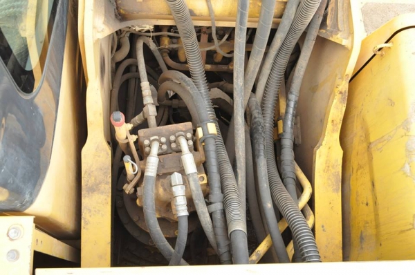 รถแบคโฮมือสอง Komatsu PC200-7 สภาพรถเยี่ยม 090-268-2646