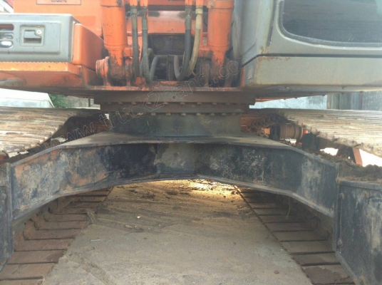 รถแบคโฮ HITACHI EX200 รุ่น 5