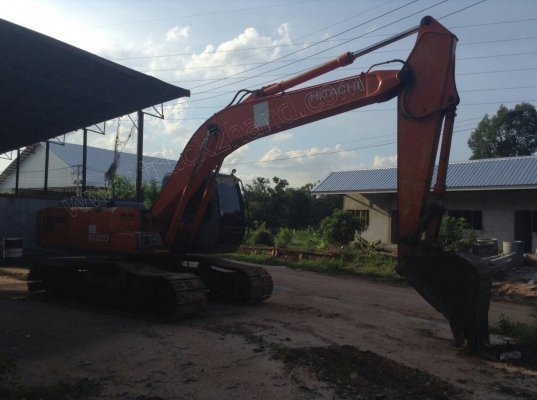รถแบคโฮ HITACHI EX200 รุ่น 5