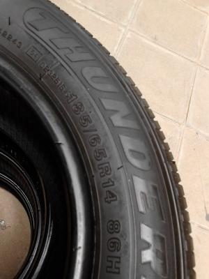 185/65R14THUNDER MACH1  มี 4 เส้นTEL.081-427-3941