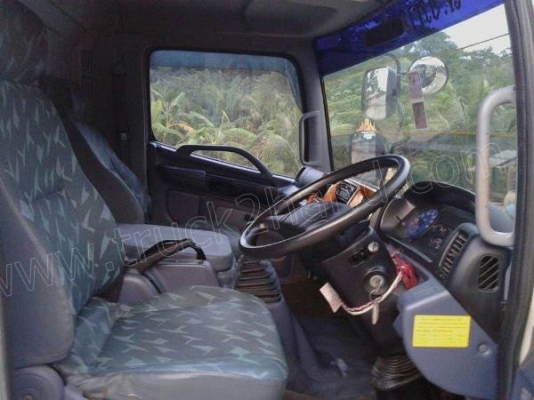 รถบรรทุก 6 ล้อ HINO ปี 49 รถบรรทุก 6 ล้อ HINO ปี 49