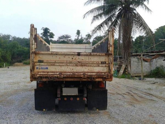 รถบรรทุก 6 ล้อ HINO ปี 49 รถบรรทุก 6 ล้อ HINO ปี 49