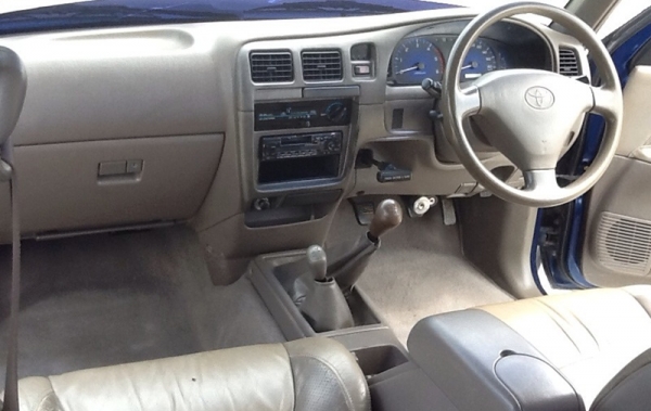 ขายโตโยต้า TIGER  4WD  ปี45 บอดี้สีเดิมทั้งคัน