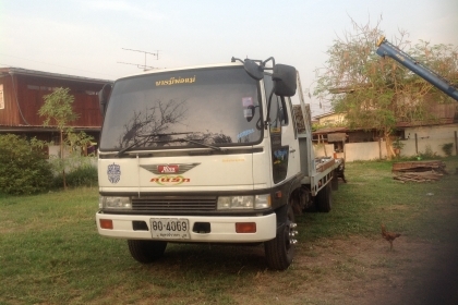 ขายเทเลอร์รถเกี่ยวข้าว ขายเทเลอร์รถเกี่ยวข้าว