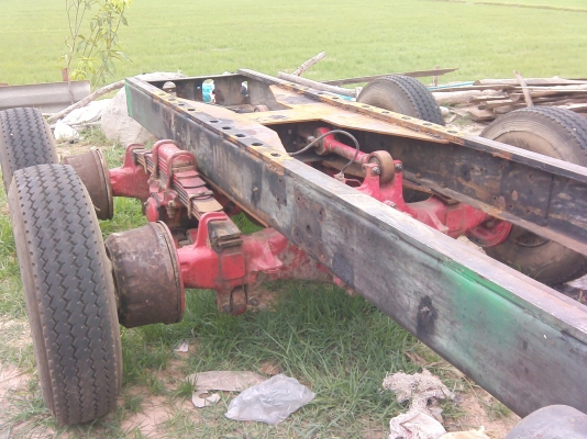 ขายเทเลอร์รถเกี่ยวข้าว ขายเทเลอร์รถเกี่ยวข้าว