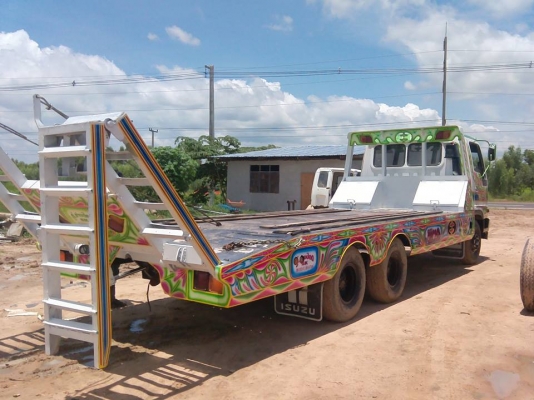 ขายเทเลอร์รถเกี่ยวข้าว ขายเทเลอร์รถเกี่ยวข้าว