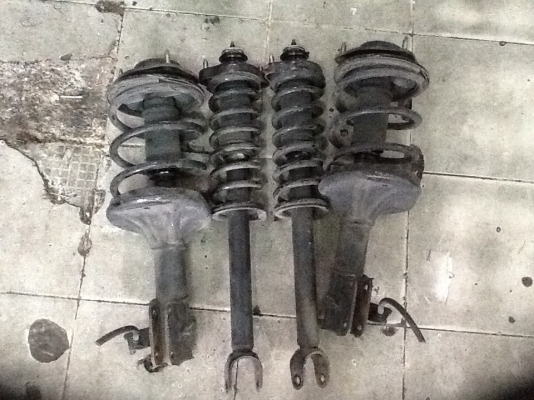 ขายโช๊คหน้าหลังEVO4 สภาพสวยๆ