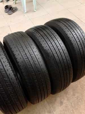 205/70R15 BRIDGESTONE DURAVIS R611 TEL.081-427-3941 205/70R15 BRIDGESTONE DURAVIS R611 TEL.081-427-3941