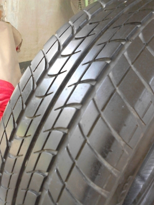 185/65R14 BRIDGESTONE และ DUNLOP สภาพสวย มี 2 เส้น TEL.081-427-3941 185/65R14 BRIDGESTONE และ DUNLOP สภาพสวย มี 2 เส้น TEL.081-427-3941