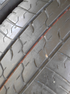 185/65R14 BRIDGESTONE และ DUNLOP สภาพสวย มี 2 เส้น TEL.081-427-3941 185/65R14 BRIDGESTONE และ DUNLOP สภาพสวย มี 2 เส้น TEL.081-427-3941