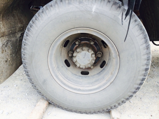 ขาย6ล้อครับ