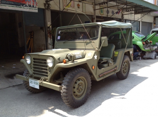 ขายรถ jeep M151A1 สภาพพร้อมใช้