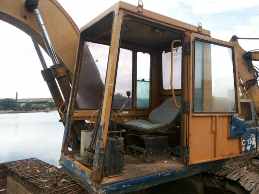 ขายรถขุดPC120-3 รถพร้อมใช้งาน ขายรถขุดPC120-3 รถพร้อมใช้งาน