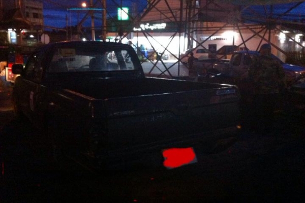 ขายรถกระบะมิตซู สตาด้า แคป สีน้ำเงินเข้มครับ เอาไว้นำเงิน เอาไว้ใช้งาน เครื่องดี อึดทนทาน เอาไปเลยเงินสด 40,000.-บาทครับ สนใจติดต่อ Gun Chiangmai 093-9319456